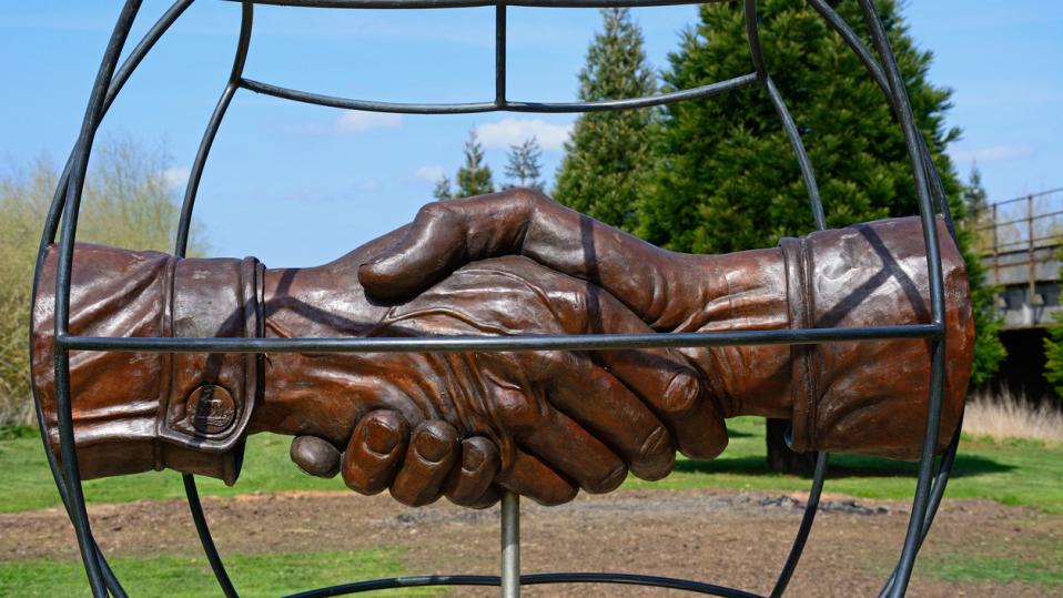 Handshake symbol for Christmas truce 1914 resources for secondary