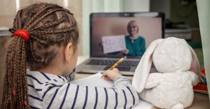Coronavirus: How to maintain teacher relationships while teaching remotely