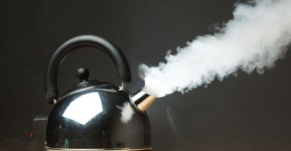Disadvantage, levelling up: Boiling kettle, emitting vast amount of steam
