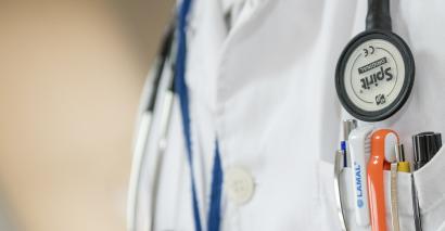 Coronavirus: A doctor who has been working in intensive care during the pandemic says there are similarities between the challenges he faces in his job and those that teachers will face when schools reopen