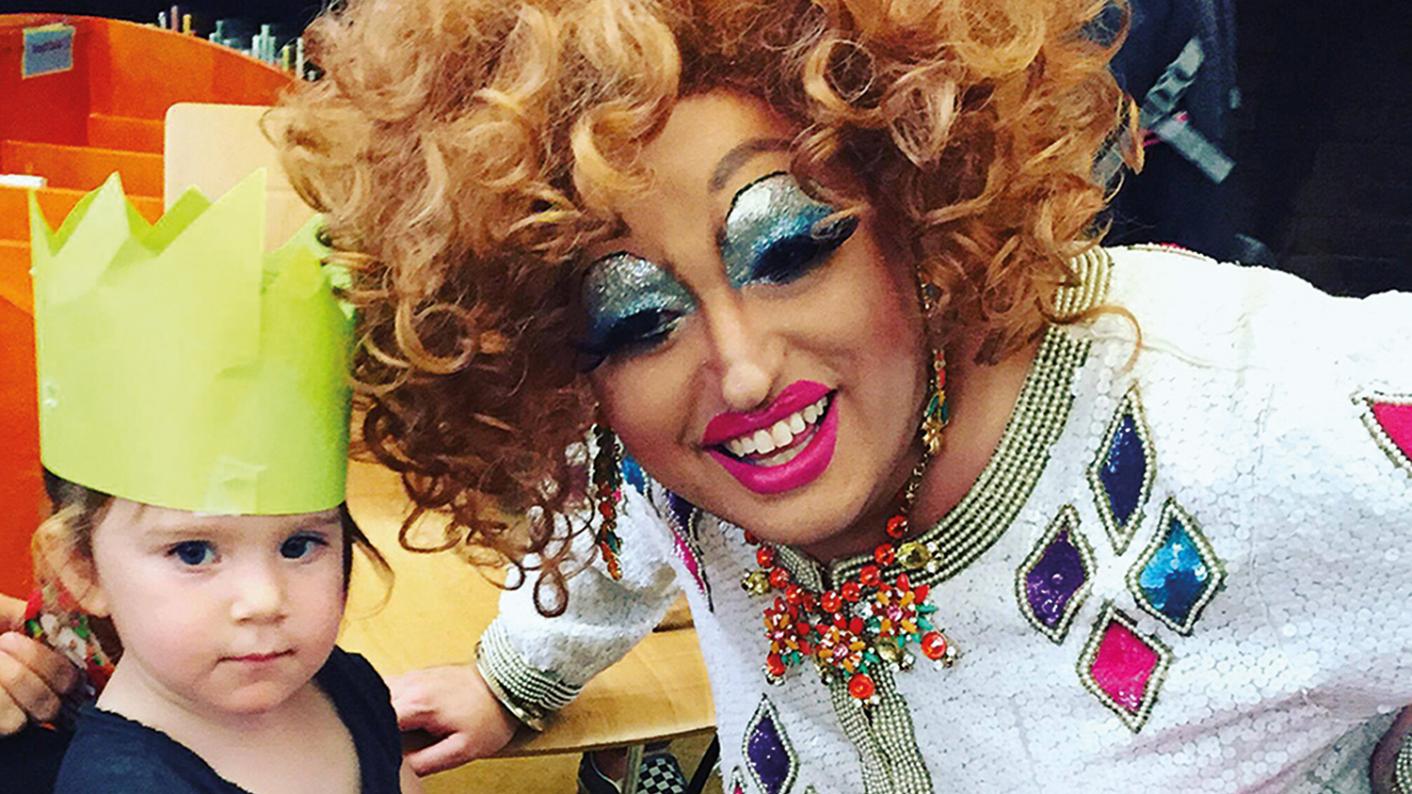 exclusive-why-drag-queens-want-to-read-to-primary-pupils-tes-news