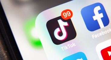 GCSEs: Why we should be worried about TikTok exam gurus