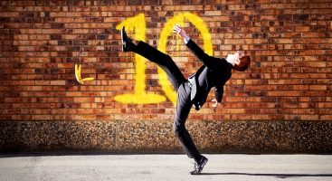 Man slipping on banana skin