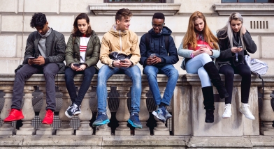 School attendance: How Instagram and Facebook can help