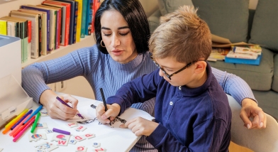 Child with teacher 