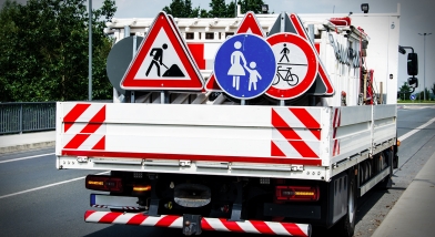The evolution of ‘no excuses’ behaviour approaches