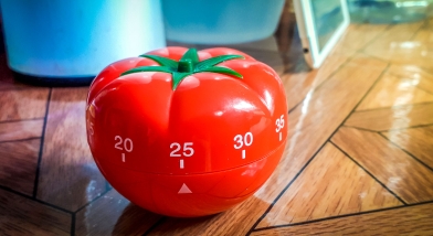 Tomato shaped timer