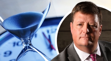 Ofsted chief Sir Martyn Oliver has apologised for short notice on the introduction of new school inspections