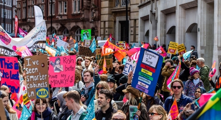 Members of NEU walk out on strike 