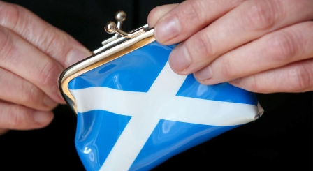 New Scottish teacher pay offer tabled