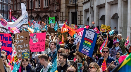 NEU striking for pay rise