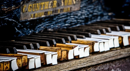 Broken keys on piano