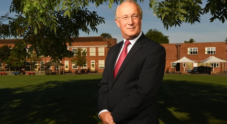 Sir Andrew Carter to step down as trust CEO