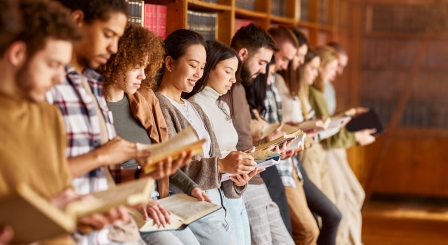 students reading for pleasure