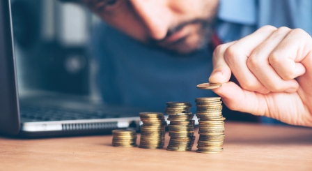 Trust CEO median pay rises 4 per cent to £149,790