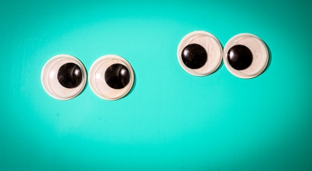 Eys looking at each other