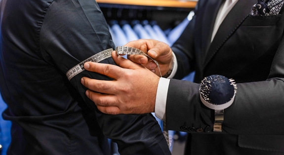 Tailor measuring suit