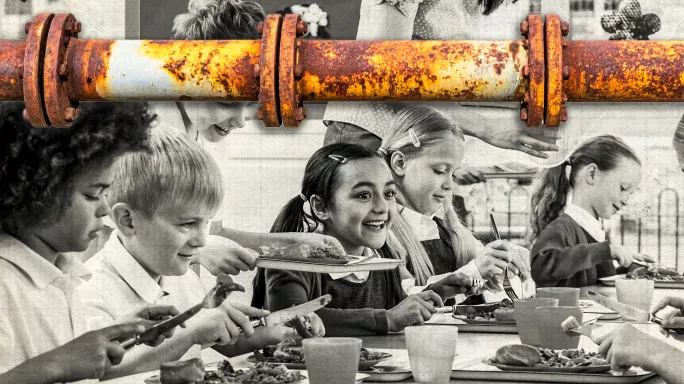 Canteen with rusty pipes