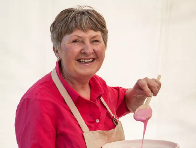 Val on GBBO 2016