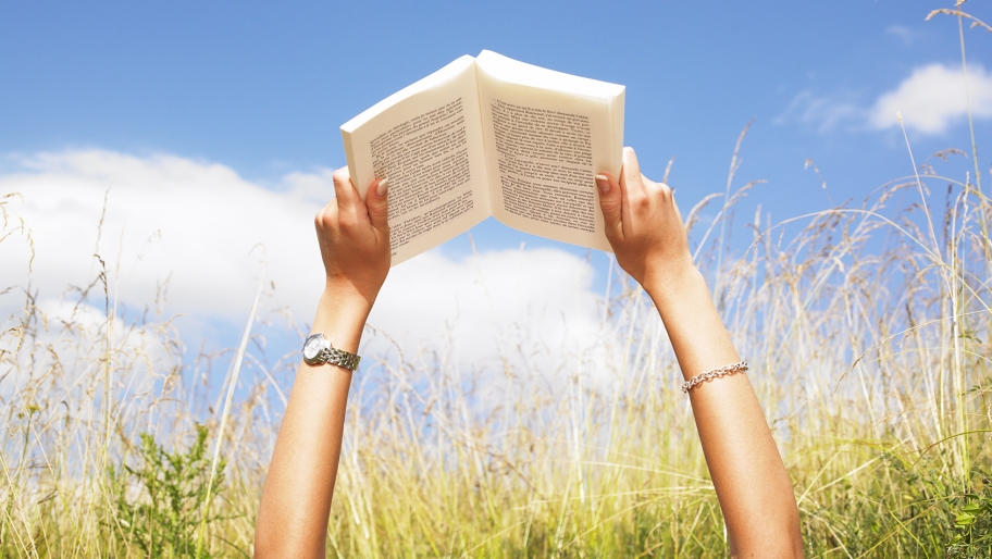 CPD: 8 expert-recommended summer reads