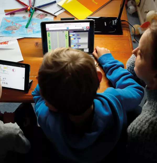 What’s The Best Digital Device For Home Learning?