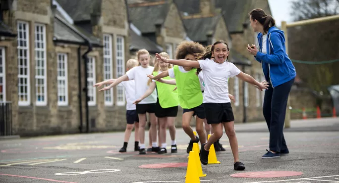 Teachers told to get pupils 'up out of their seats' to learn