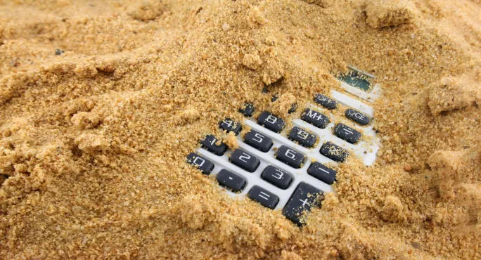 Beach, calculator