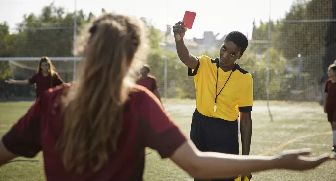 How we can teach students to behave well in school