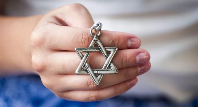 Call for antisemitism lessons amid ‘alarming’ rise in pupil hate