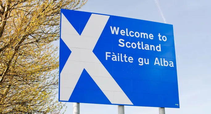Gaelic language scotland sign
