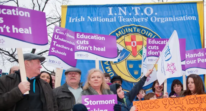 Northern Irish teachers to strike later this month