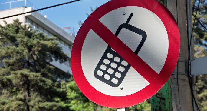 Keegan mobile phone ban 'unnecessary', say unions