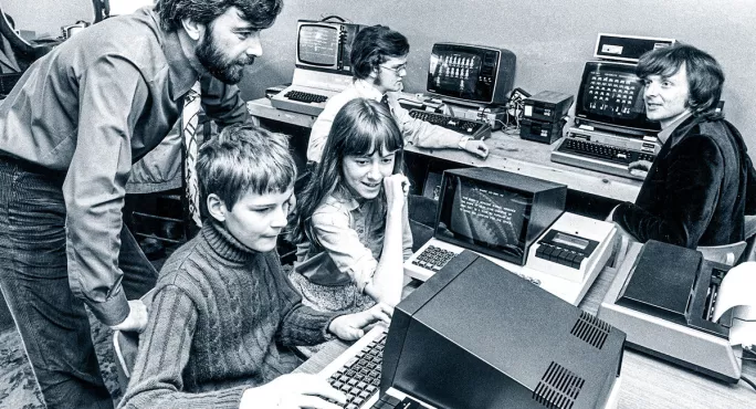 Children using old computer facilities
