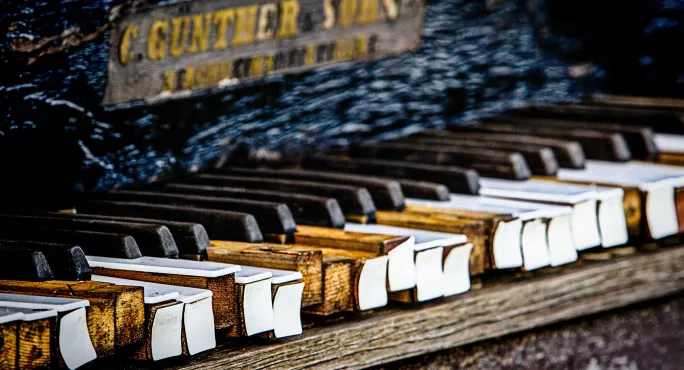 Broken keys on piano