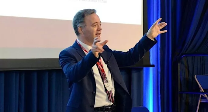 Tom Bennett Behaviour Hubs