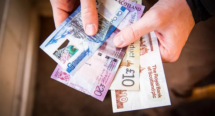 Scottish teaching unions have expressed frustration at the lack of a pay deal for teachers