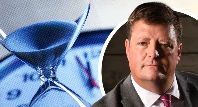 Ofsted chief Sir Martyn Oliver has apologised for short notice on the introduction of new school inspections