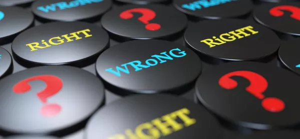 Badges Saying "wrong" & "right", & Showing A Question Mark