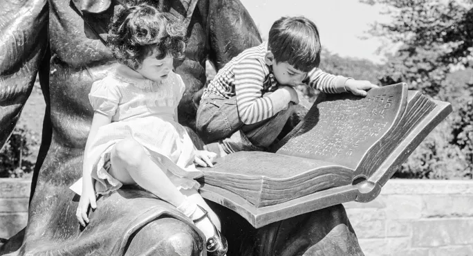 Covid & Schools: How Reading Can Boost Children's Oral Language Skills After Lockdown