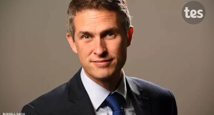 Behaviour In Schools: Gavin Williamson Wants Teachers' Tips On 'calm' Classrooms & Is Asking Them About Mobile Phone Bans