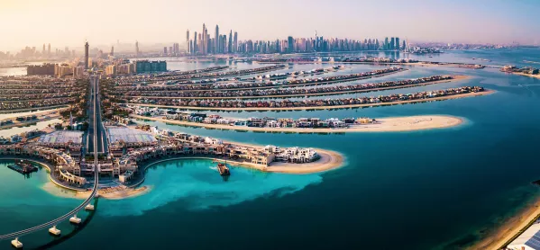 Teaching Overseas: What's It Like To Teach In Dubai?