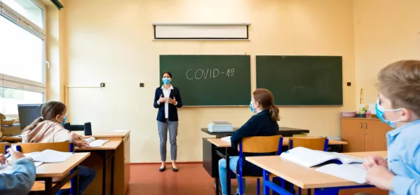 Schools Reopening: 6 Tips To Help Teachers Wearing A Face Mask In Class