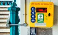 Defibrillator