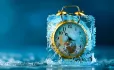 Clock frozen in ice Class contact time