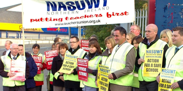 teachers on strike northern ireland