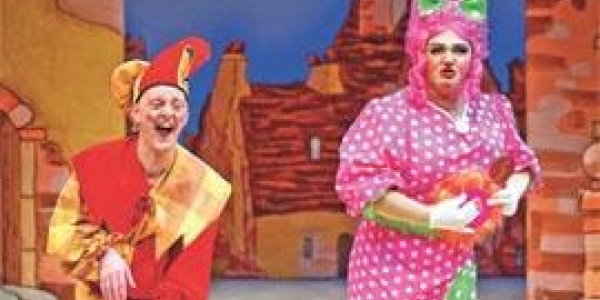 Curtain rises on another panto season | Tes Magazine